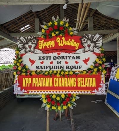 Harga papan bunga wedding Temanggung